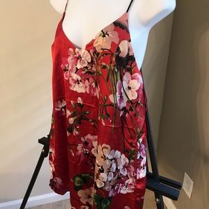 NWT 🏷 Cotton Candy LA Floral Top Sz S